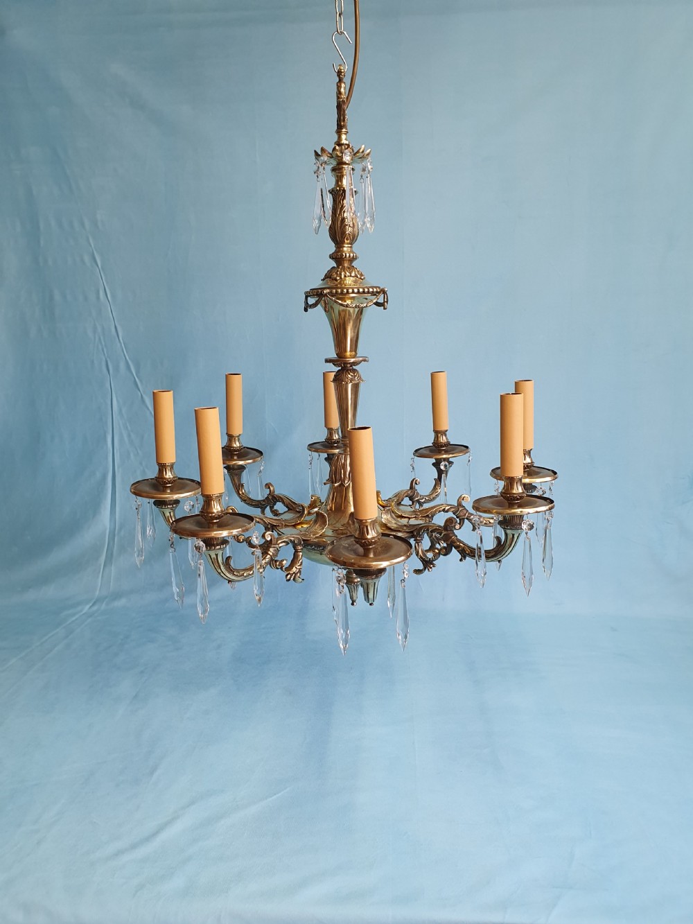 Early 20th century Large eight arm brass chandelier 24