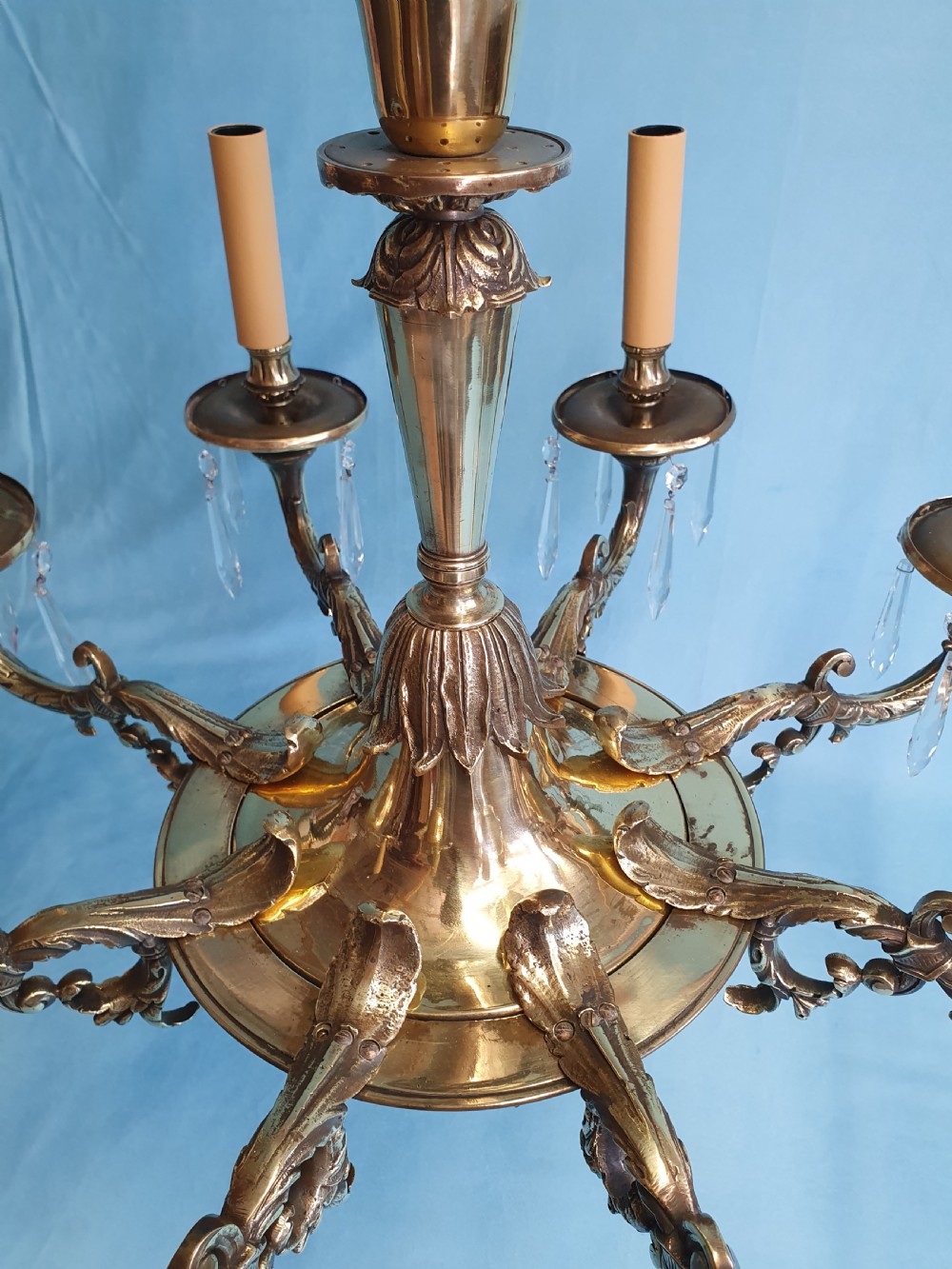 Early 20th century Large eight arm brass chandelier 24