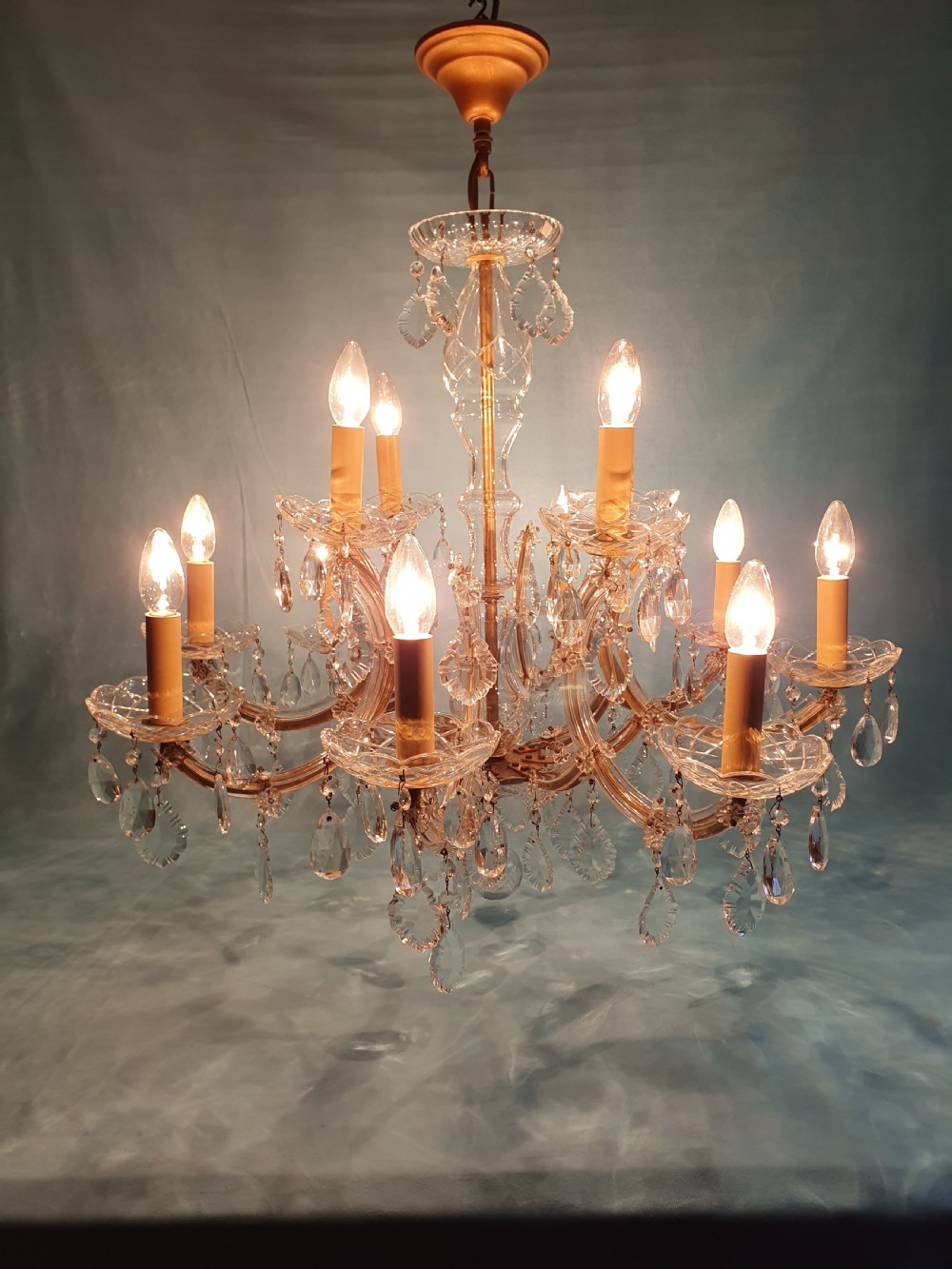 First half of the 20th century large two tier chandelier with 12 arms  31