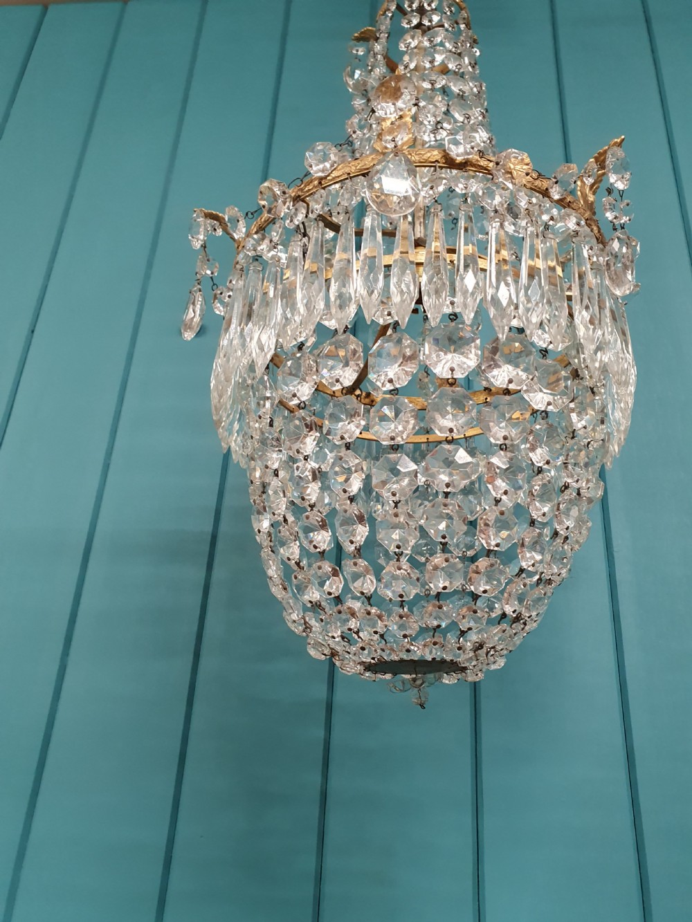 Early 20th century swag chandelier with bag and spike decoration 12