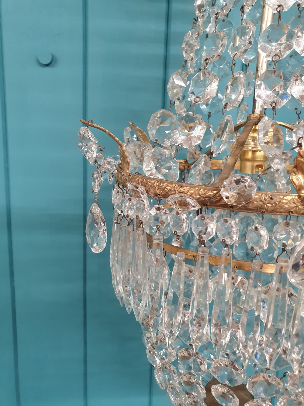 Early 20th century swag chandelier with bag and spike decoration 12