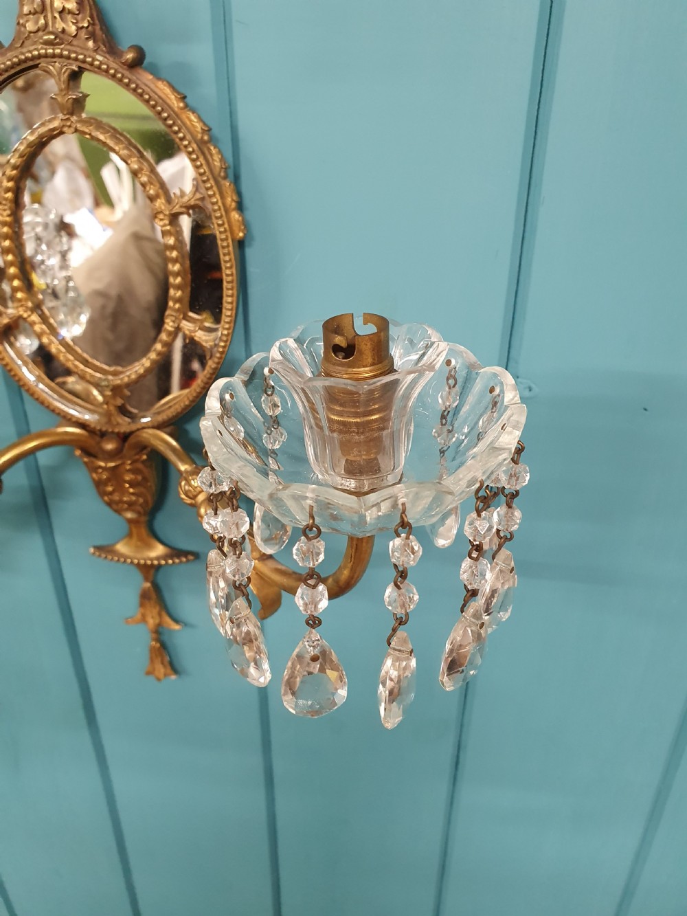 Early 20th century pair of decorative wall lights  13