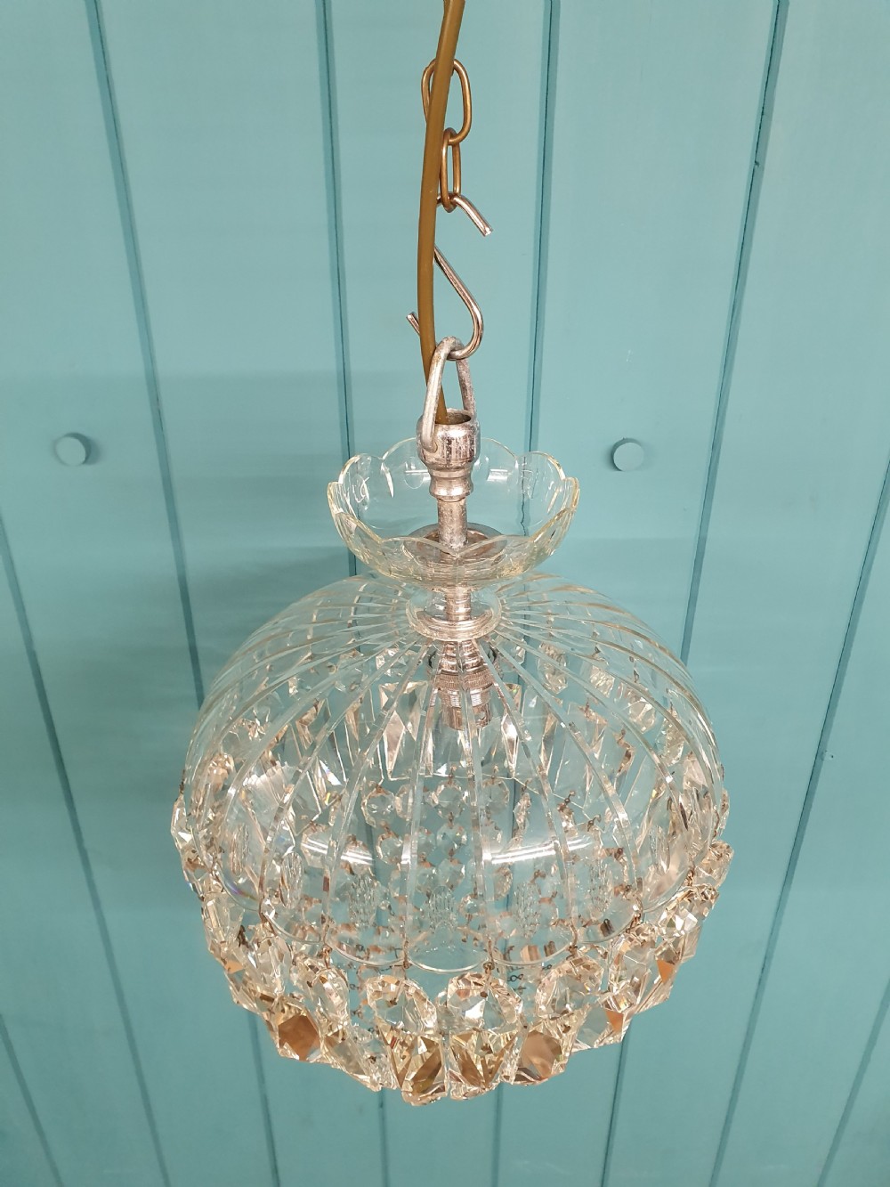 Early 20th century dome top chandelier with coffin prisms 10