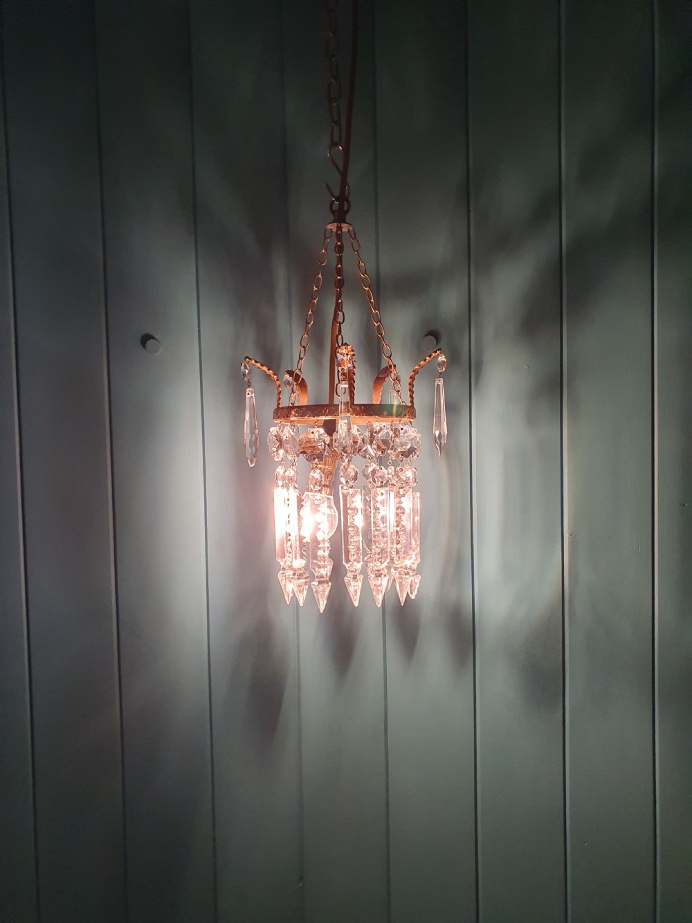 Early 20th century small lustre chandelier with finials to the top 7