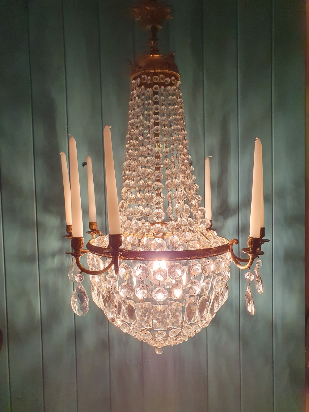 Large early 20th century swag chandelier with prisms View VI