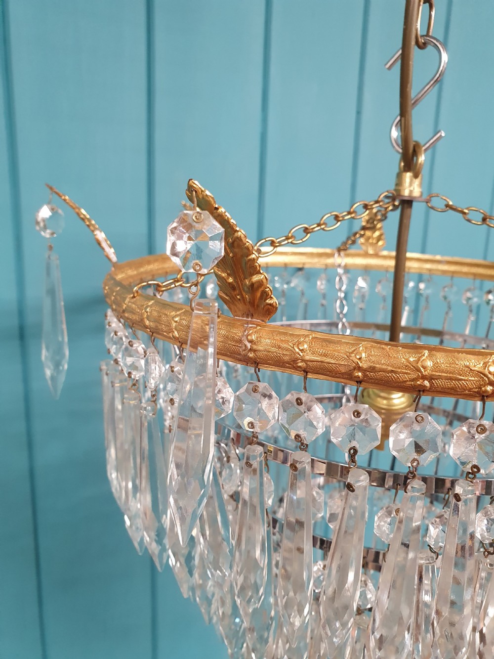 Large spike chandelier 14