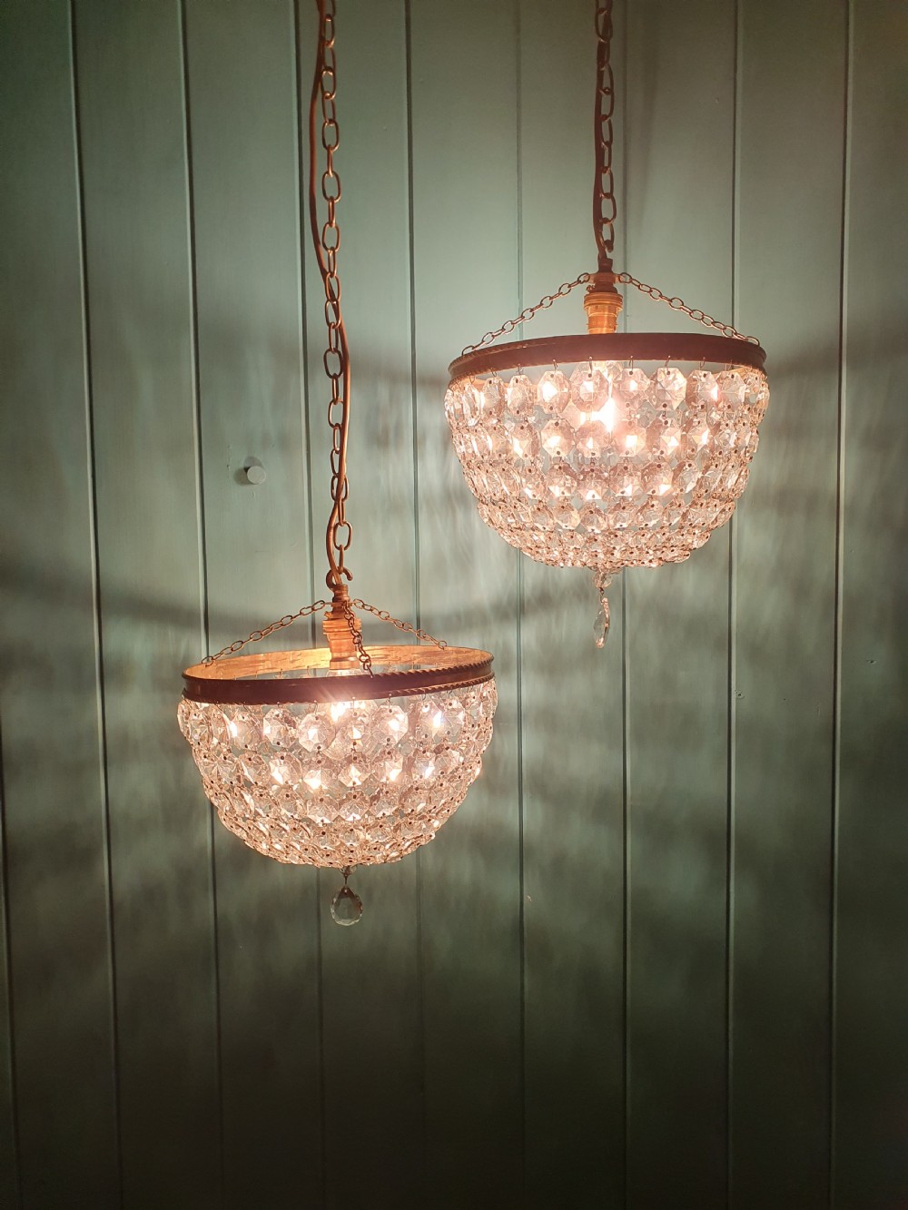 Early 20th century Pair of bag chandeliers 10