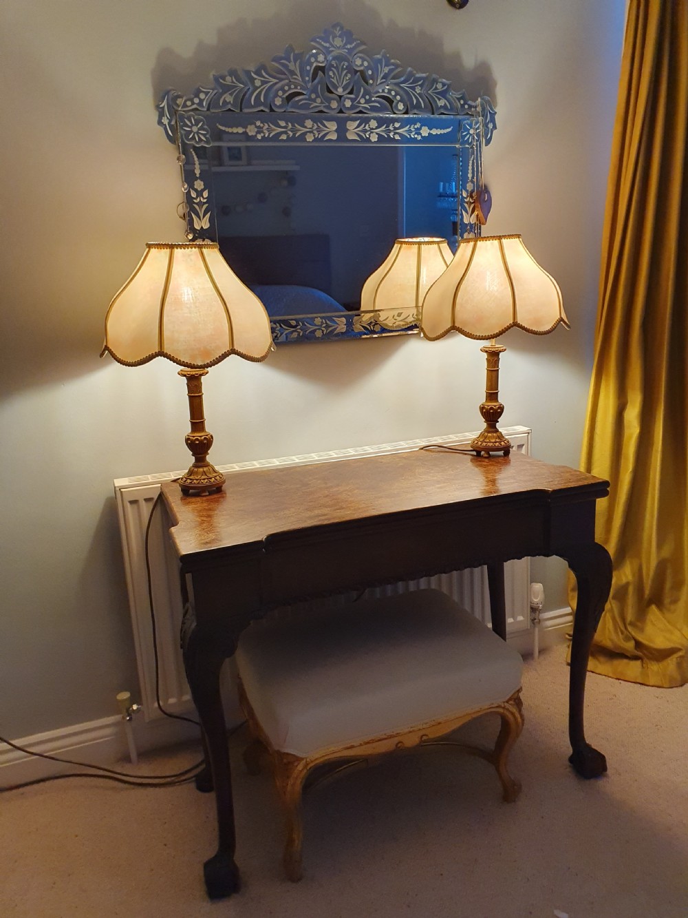 Pair of wooden gilt early 20th century lamps