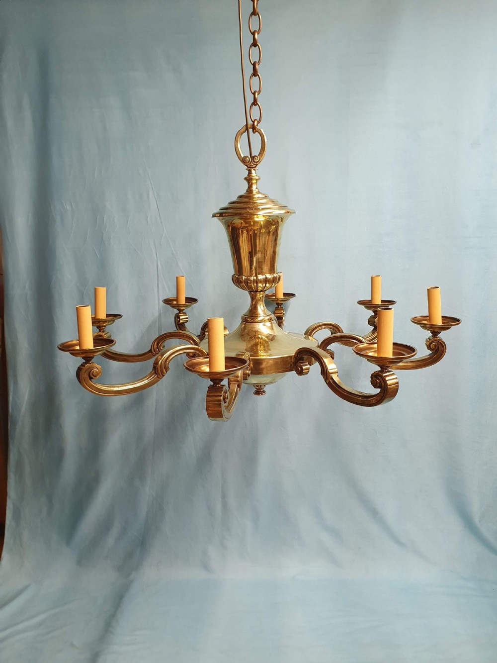 Large Dutch style brass chandelier early 20th century 38
