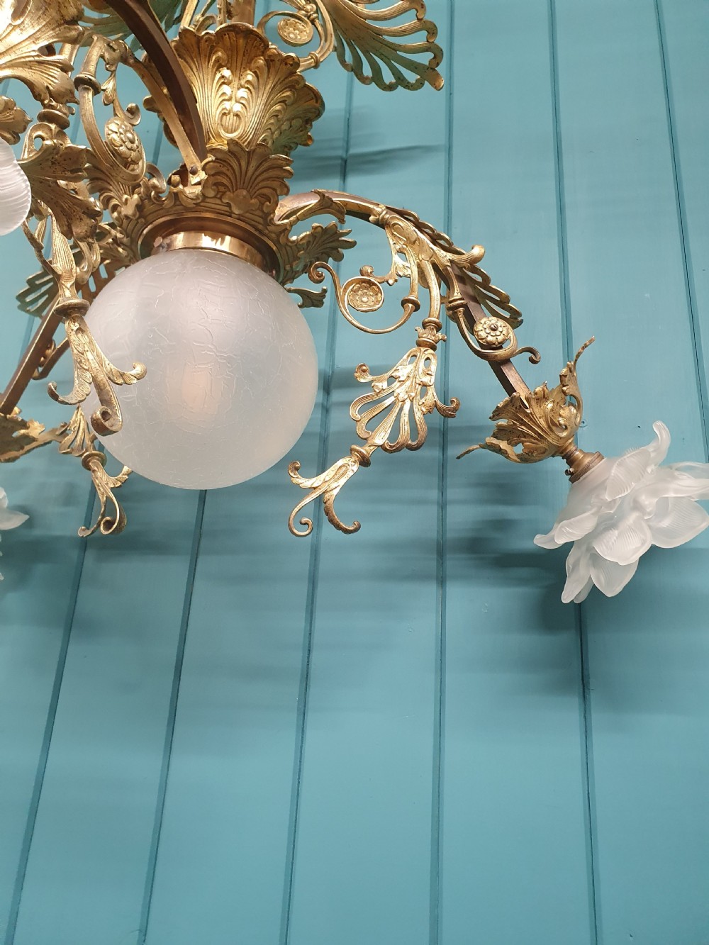 Large 4 light early 20th century brass chandelier with tulip glass shades 25