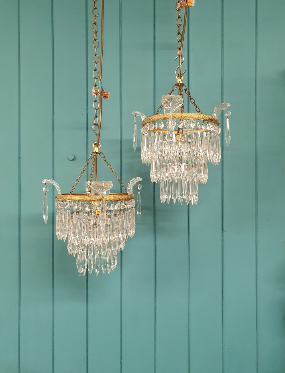 Early 20th century small pair of spike chandelier 11