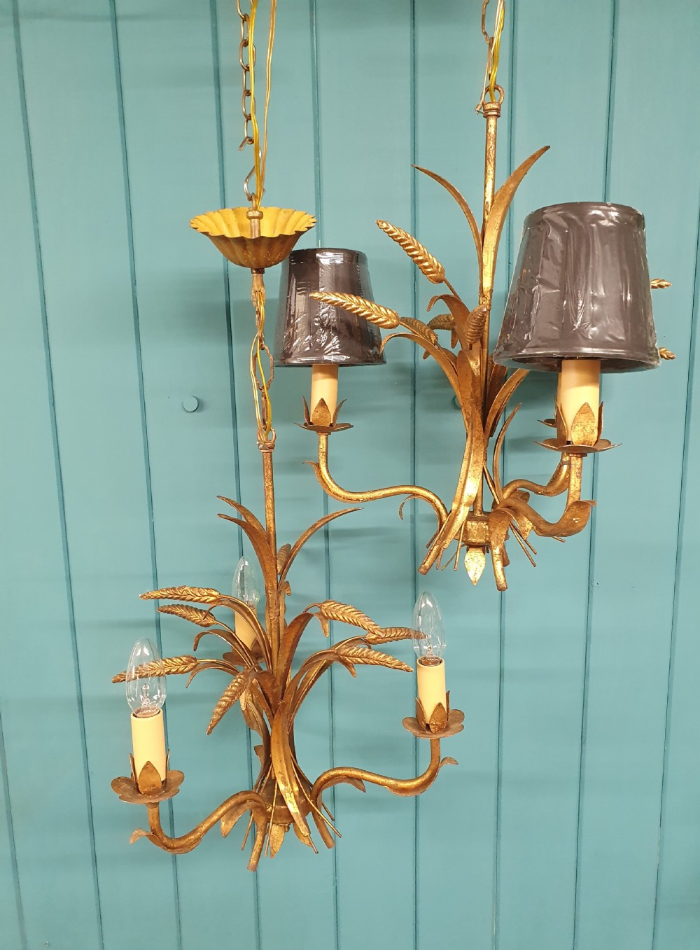 Pair of early 20th century chandeliers with gold leaves and Bali corns View IV