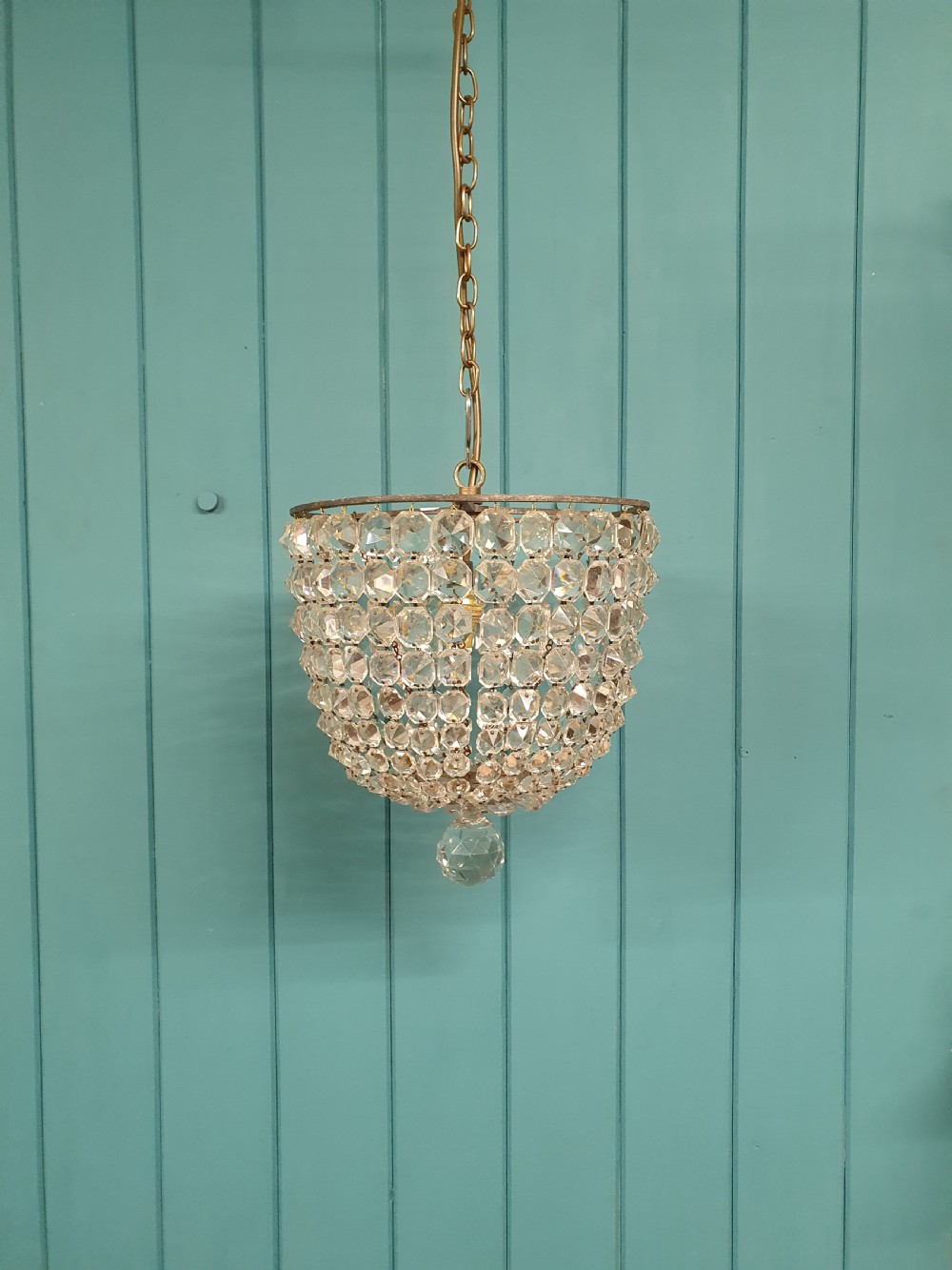 Early 20th century bag chandelier with interesting glass bottom 12
