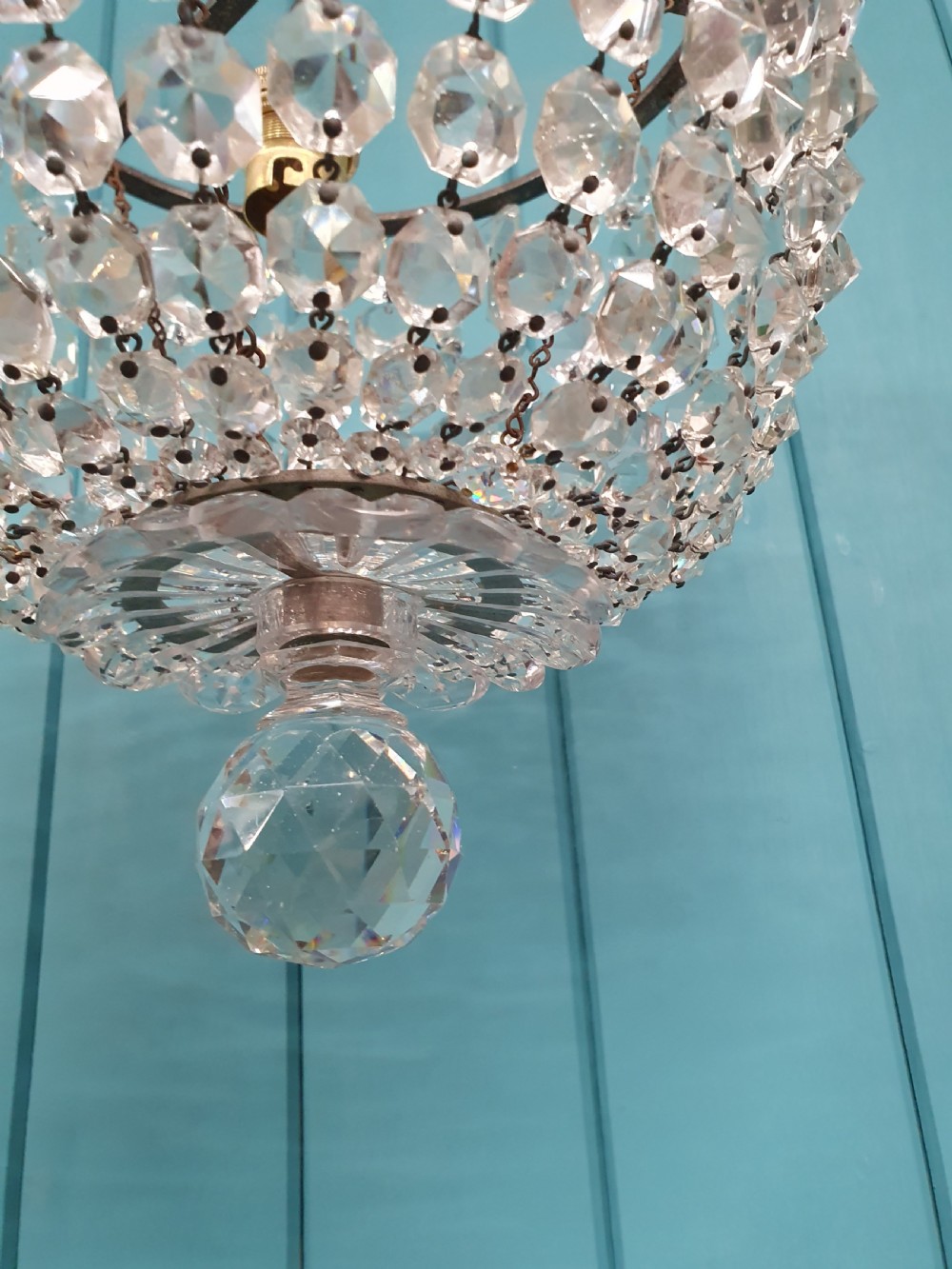 Early 20th century bag chandelier with interesting glass bottom 12