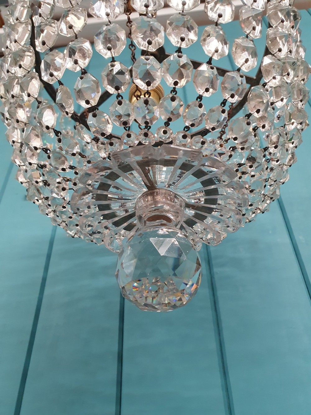 Early 20th century bag chandelier with interesting glass bottom 12