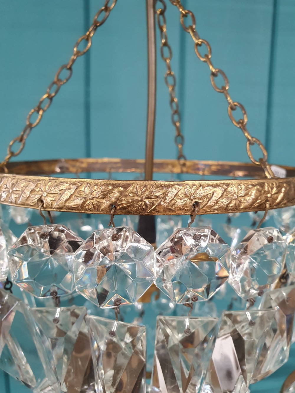 Pair of early 20th century bag chandelier with prisms 8