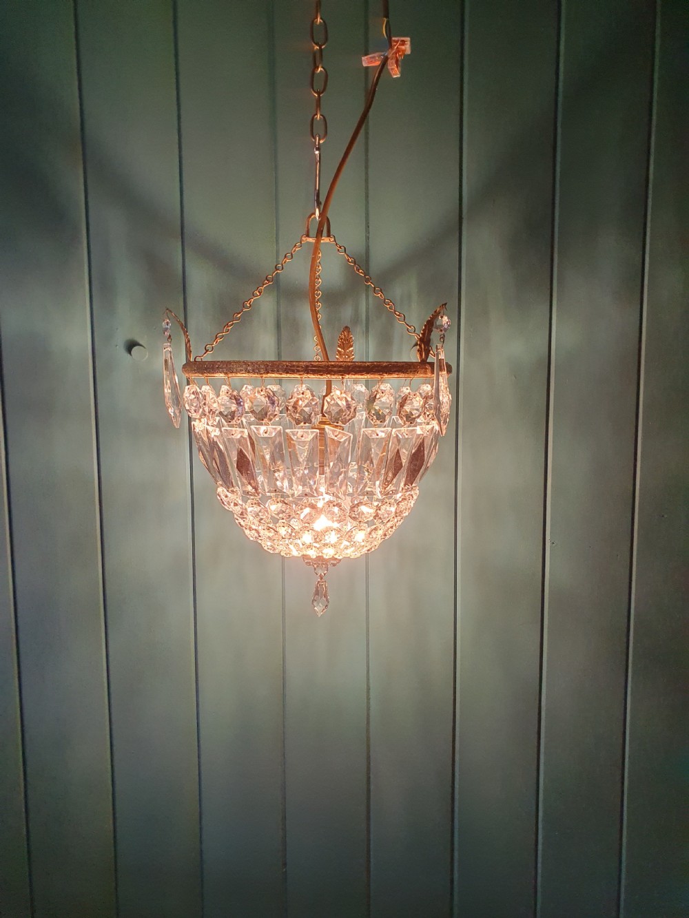 Early 20th century bag chandelier with coffin prisms 11