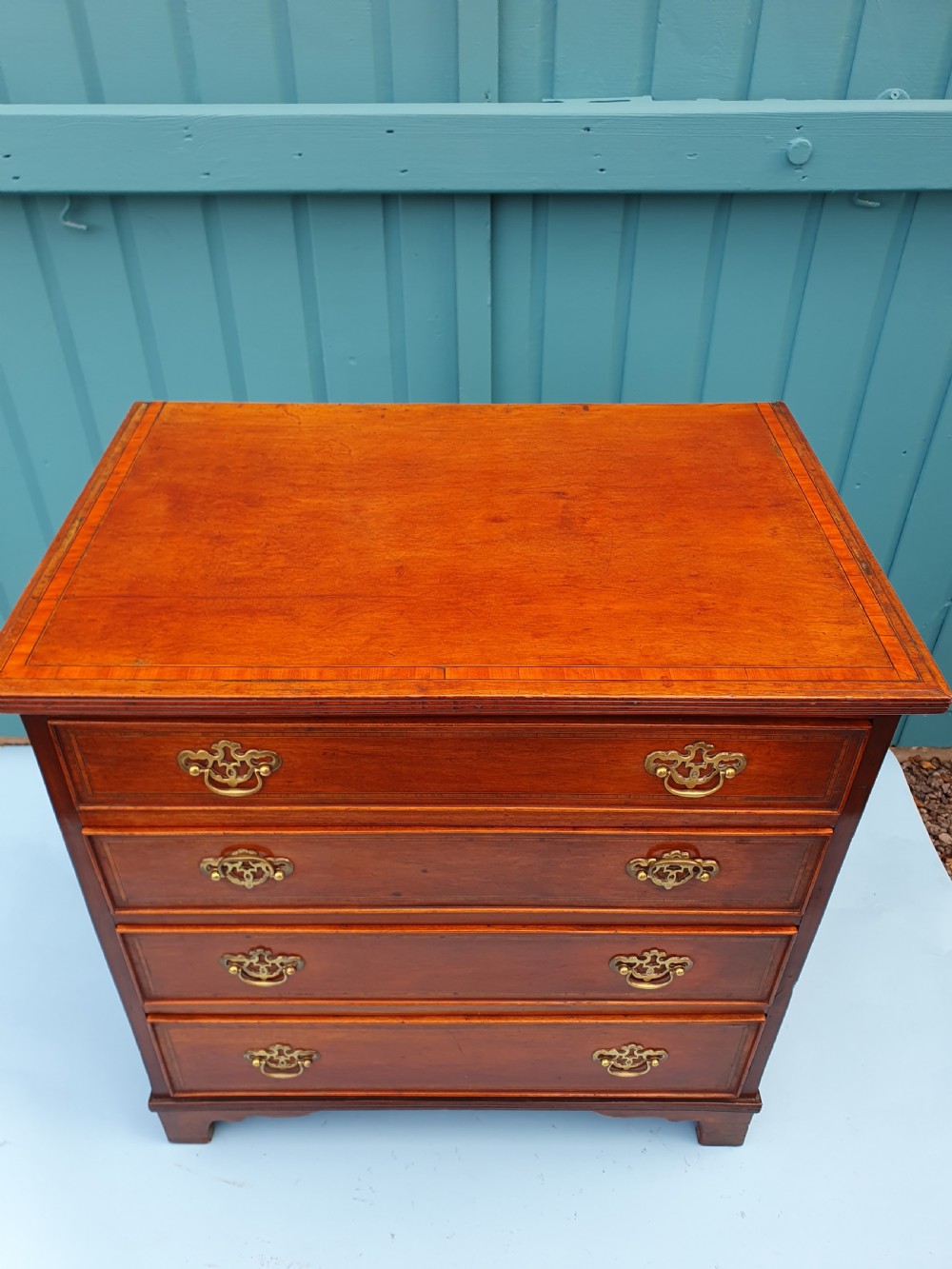 Late 19th-century four drawer chest 25 inches wide View VII