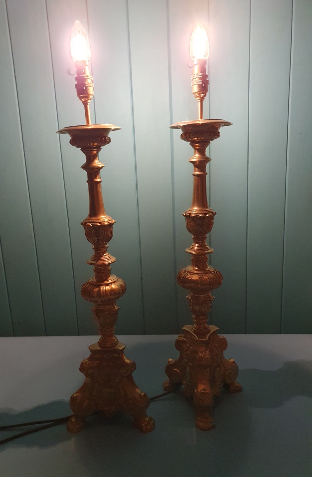 Early 20th century Pair of baroque style brass candlesticks View VII