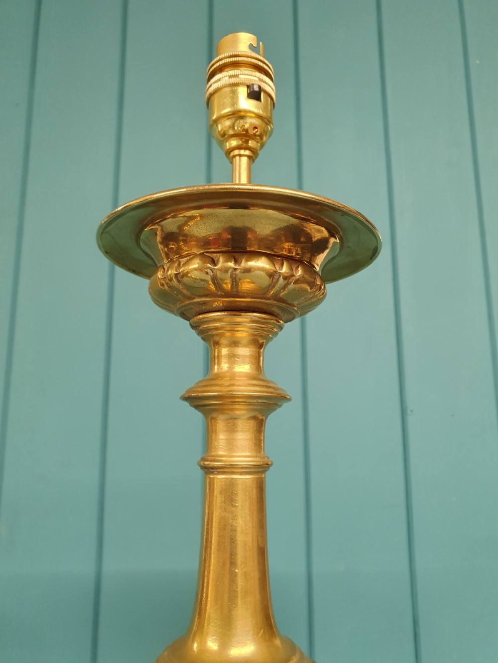 Early 20th century Pair of baroque style brass candlesticks View VIII