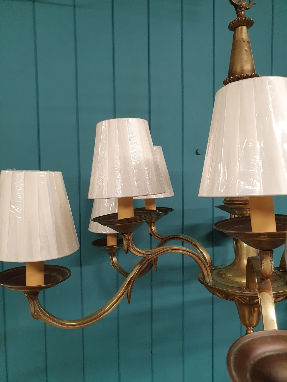 Large Antique 12 Arm Brass Chandelier 36