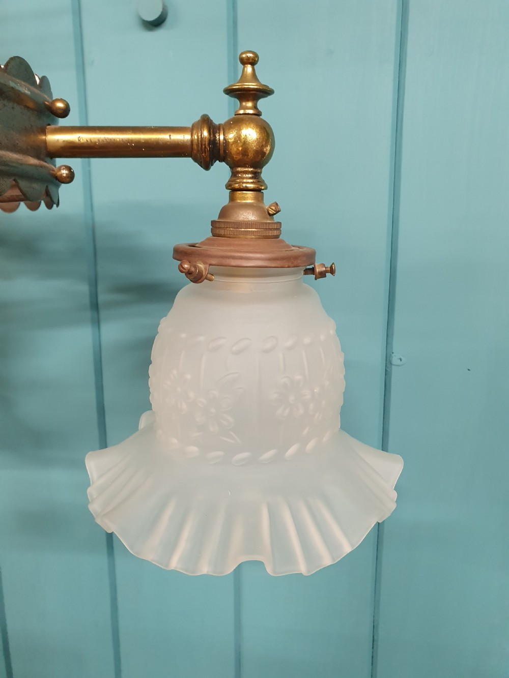 Three-Arm Coronet-Shaped Brass Chandelier 19