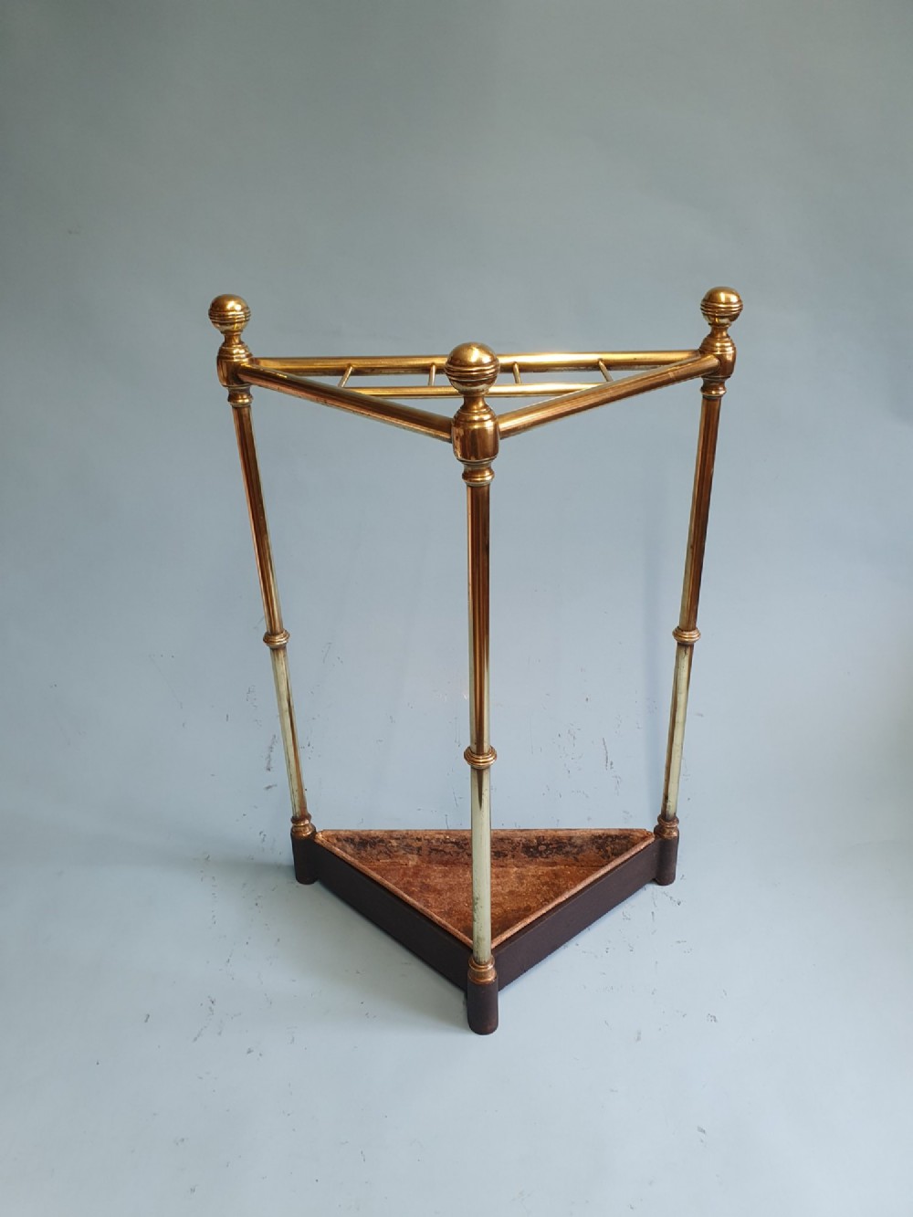 Antique brass corner stick stand 17