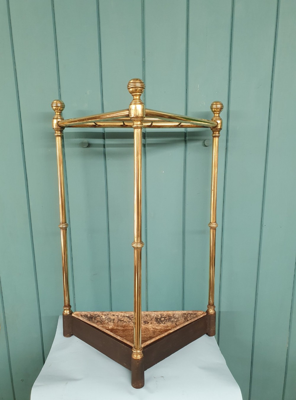 Antique brass corner stick stand 17