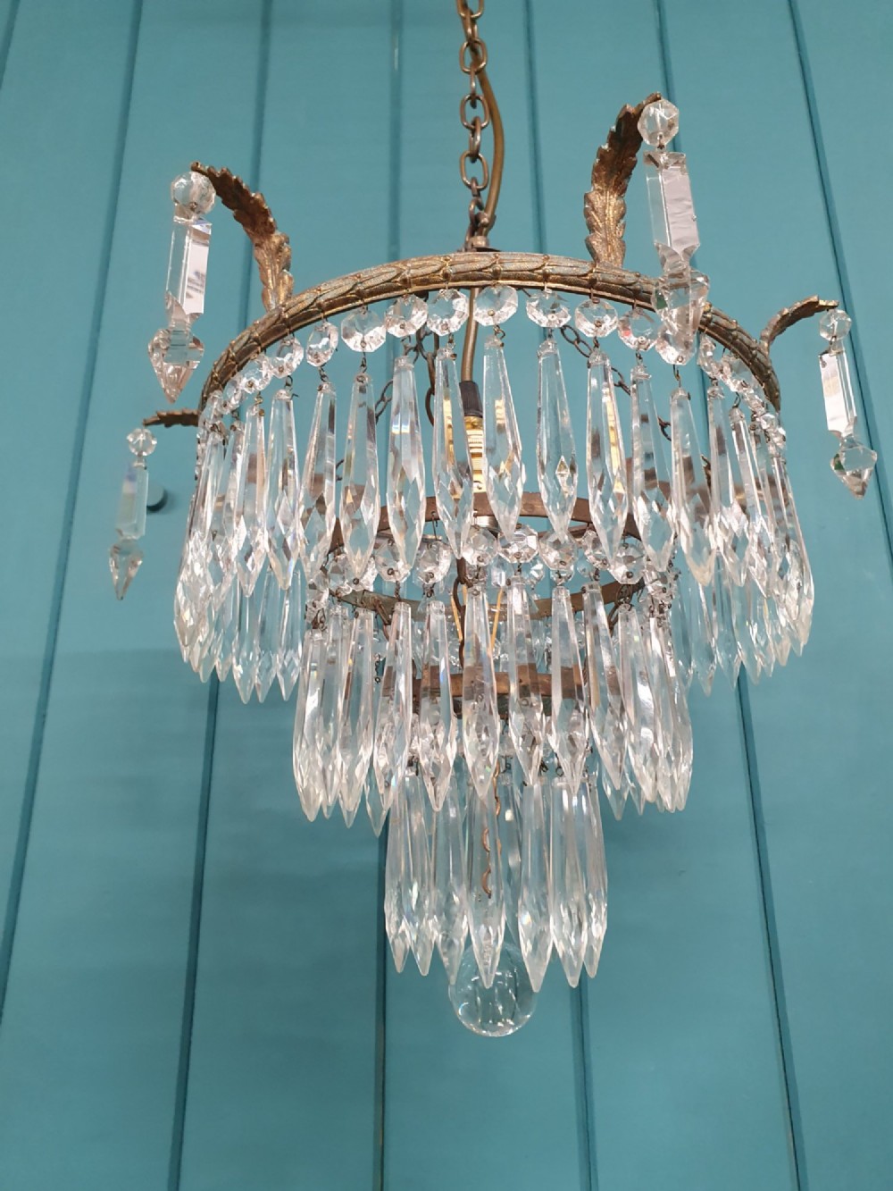 Antiques spike chandelier 13