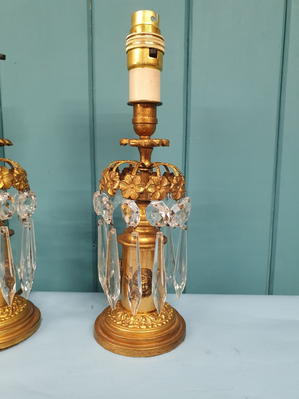 Pair of early 20th century table lamps View IV