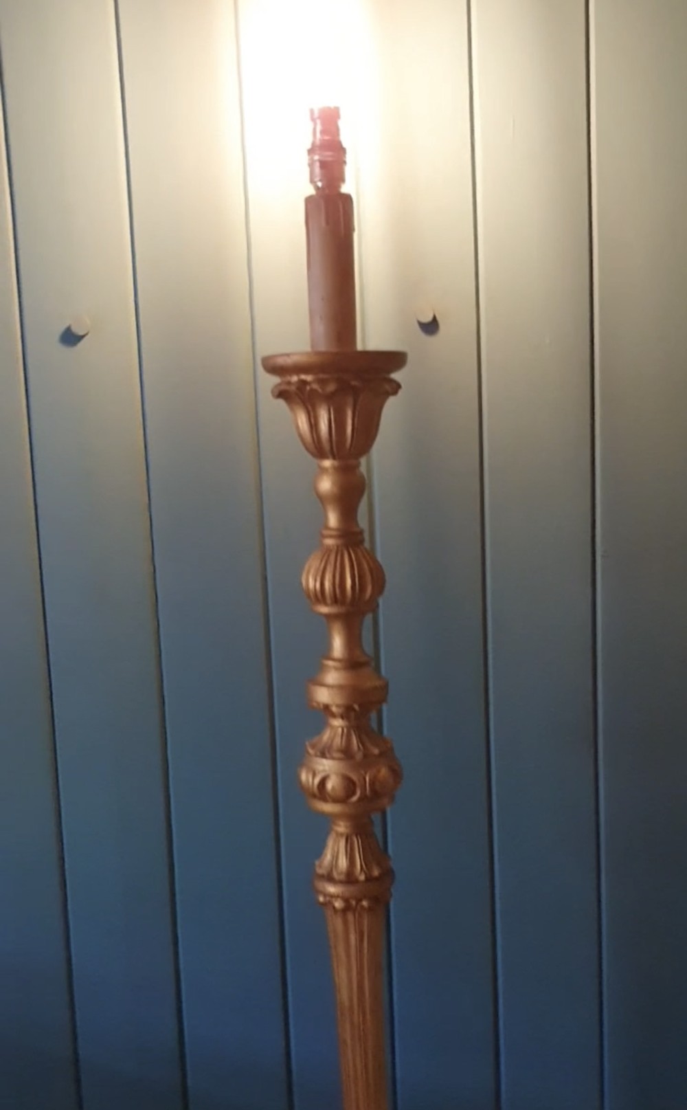 A late nineteenth-century carved giltwood standard lamp featuring a fluted column, ornamental knops, and a scroll-carved tripod base. View II