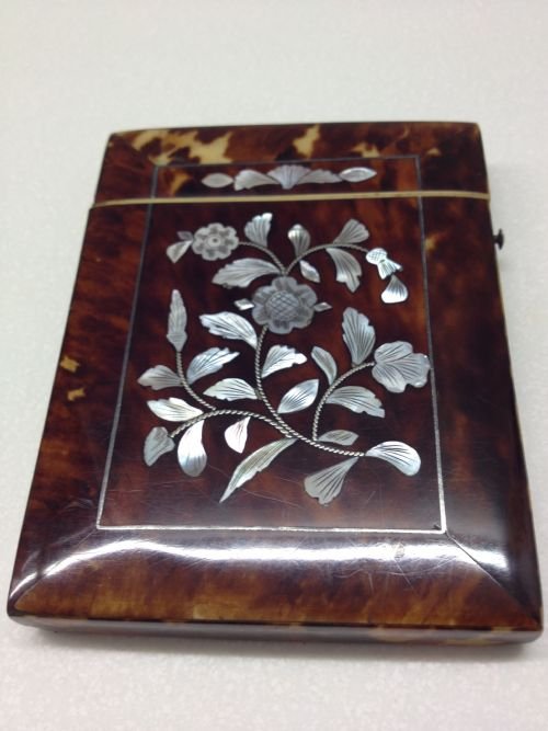 TORTOISESHELL - SILVER - MOTHER OF PEARL CARD CASE View II