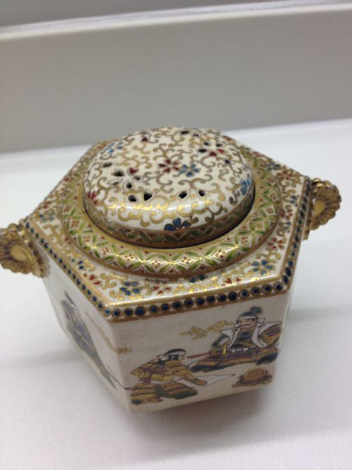 JAPANESE IMPERIAL SATSUMA KORO SIGNED , MEIJI PERIOD 1868-1912 View III