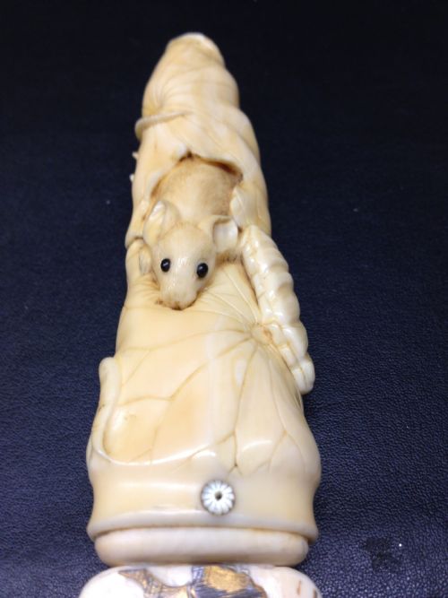 FABULOUS JAPANESE IVORY SHIBAYAMA PAGE TURNER MEIJI PERIOD 1868-1912 View X