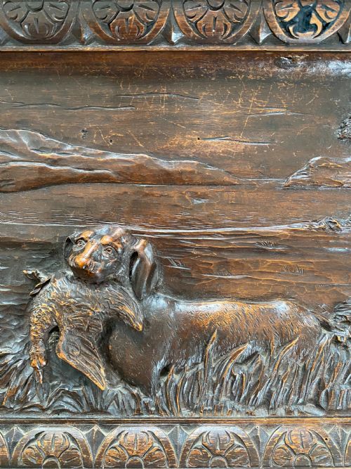 LARGE 19TH CENTURY CARVED WALNUT BLACK FOREST DOG HUNTING PANEL OVERDOOR - ADDITIONAL PHOTO 2
