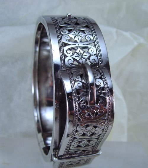 antique victorian aesthetic movement silver buckle bangle - CATEGORY: ANTIQUE JEWELLERY - DATED VICTORIAN