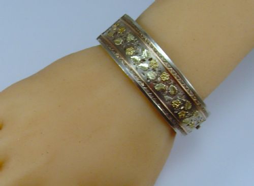 ANTIQUE VICTORIAN AESTHETIC MOVEMENT SILVER AND ROSE AND GREEN GOLD BANGLE - ADDITIONAL PHOTO 5