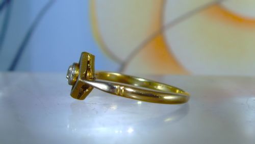 ANTIQUE ART DECO DIAMOND SOLITAIRE 18 CT AND PLATINUM GOLD RING - ADDITIONAL PHOTO 2