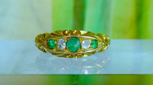 reserved for rebecca antique edwardian 18 ct yellow gold diamond and emerald ring - CATEGORY: ANTIQUE JEWELLERY - DATED EDWARDIAN