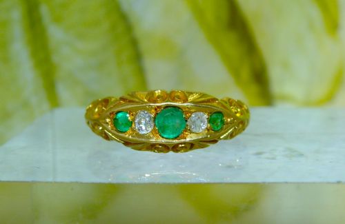RESERVED FOR REBECCA ANTIQUE EDWARDIAN 18 CT YELLOW GOLD DIAMOND AND EMERALD RING - ADDITIONAL PHOTO 5