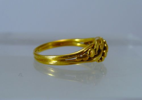 ANTIQUE VICTORIAN 18CT GOLD KEEPER RING - ADDITIONAL PHOTO 1