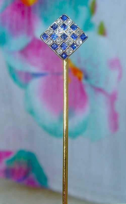 reserved for johnart deco 18ct gold and platinum diamond and sapphire stickpin - CATEGORY: ANTIQUE JEWELLERY - DATED 1930