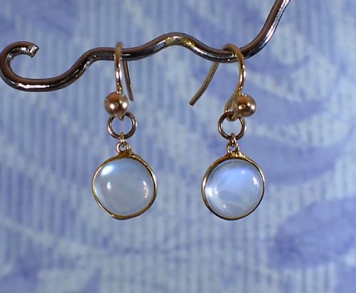 ANTIQUE EDWARDIAN PAIR OF 9 CT GOLD NATURAL MOONSTONE DROP EARRINGS - ADDITIONAL PHOTO 2
