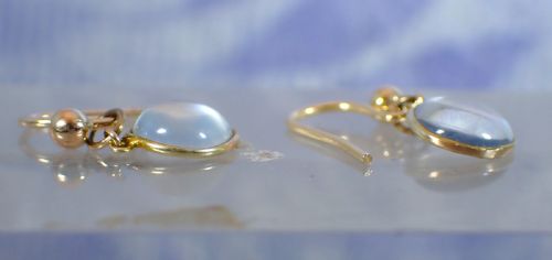 ANTIQUE EDWARDIAN PAIR OF 9 CT GOLD NATURAL MOONSTONE DROP EARRINGS - ADDITIONAL PHOTO 3