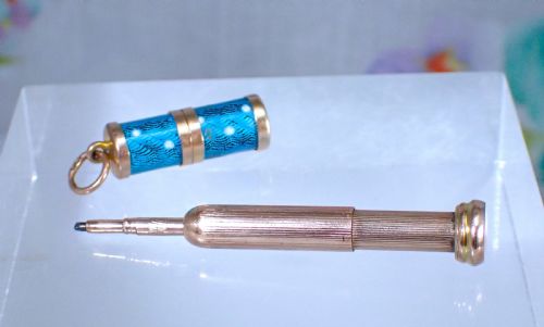 ANTIQUE VICTORIAN 9CT GOLD ENAMELLED MINIATURE PENCIL - ADDITIONAL PHOTO 4