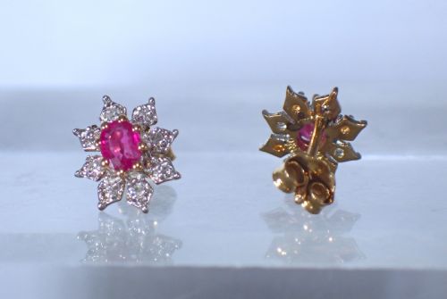 VINTAGE 9 CT YELLOW GOLD RUBY AND DIAMOND CLUSTER EARRINGS - ADDITIONAL PHOTO 1