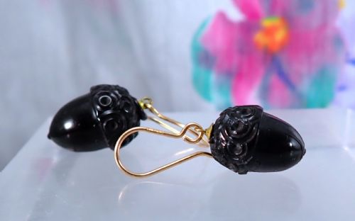 SOLD ANTIQUE VICTORIAN WHITBY JET ACORN EARRINGS ON 9CT GOLD WIRES - ADDITIONAL PHOTO 1