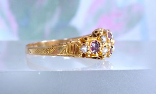 ANTIQUE GEORGIAN VICTORIAN 9CT GOLD ALMANDINE GARNET AND PEARL RING - ADDITIONAL PHOTO 2