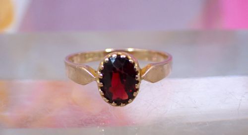 ANTIQUE EDWARDIAN 9CT ROSE GOLD GARNET RING - ADDITIONAL PHOTO 2