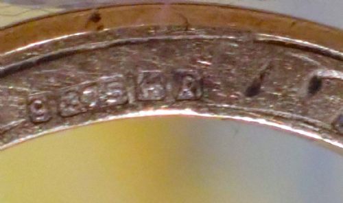 MID CENTURY VINTAGE CHANNEL SET SYNTHETIC SAPPHIRE GOLD ETERNITY RING - ADDITIONAL PHOTO 4